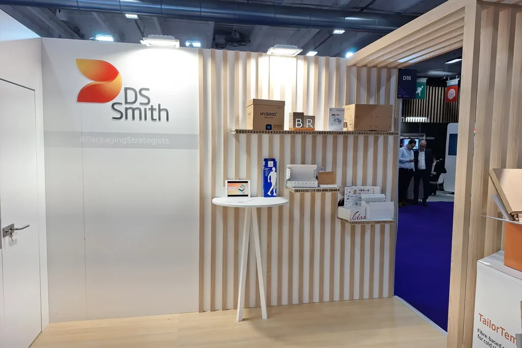 Agencement d'un stand de salon pour DS Smith par Comptoir Design Lab