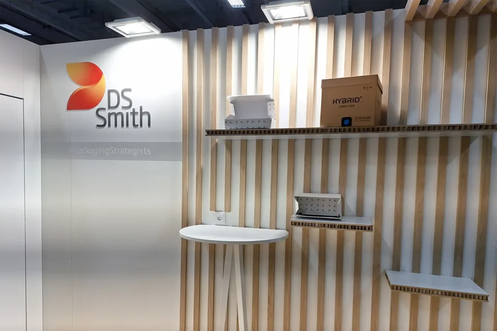 Agencement d'un stand de salon pour DS Smith par Comptoir Design Lab