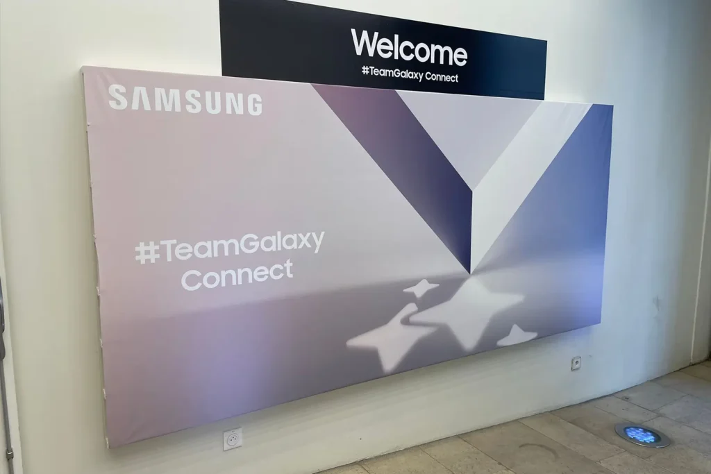 Impression grand format pour Samsung par Comptoir Design Lab