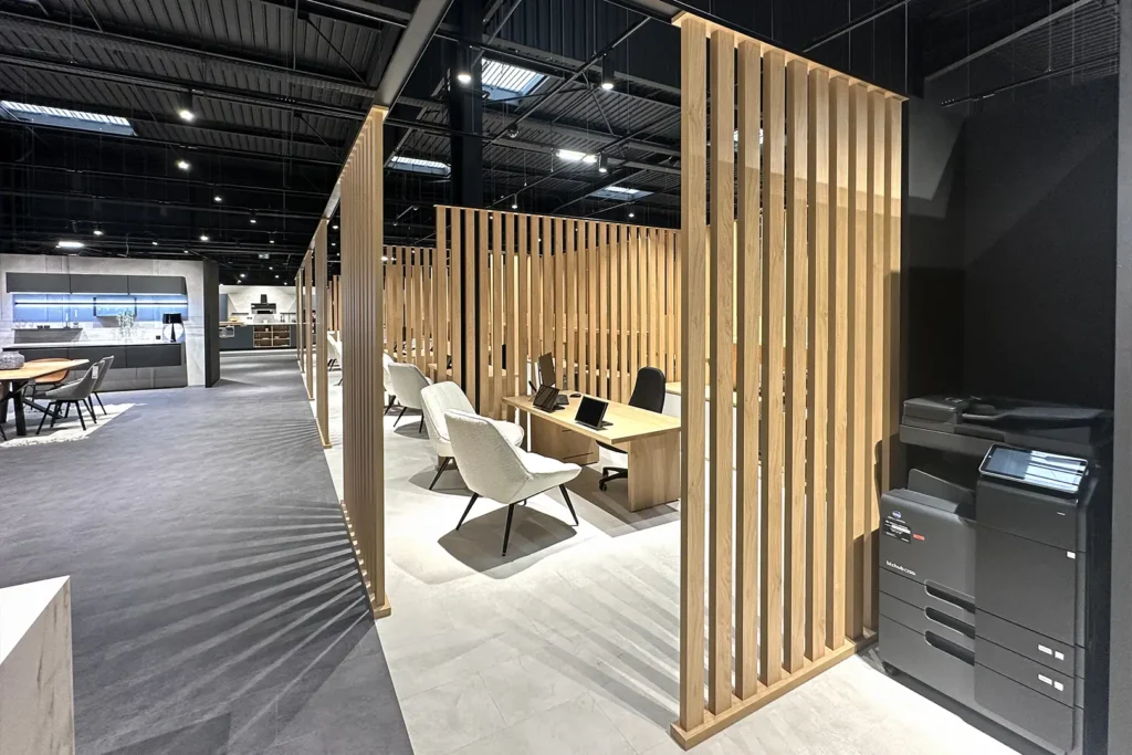 Bureaux Vendeurs pour le Multistore Ubaldi par l'agence Comptoir Design Lab
