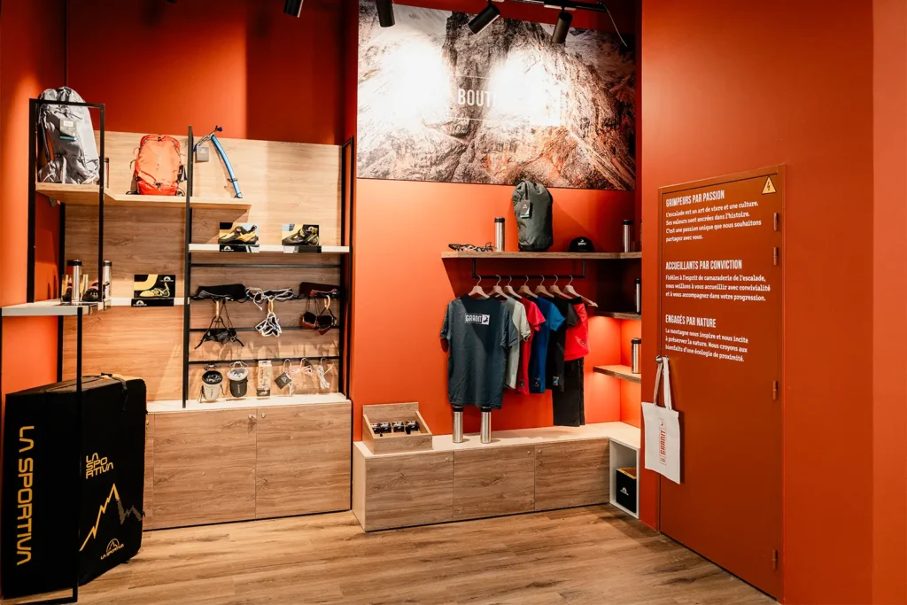 Architecture commerciale d'une boutique pour une salle d'escalade par Comtoir Design Lab