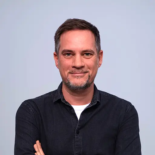 Julien Bouzigues Directeur Artistique Comptoir Design Lab